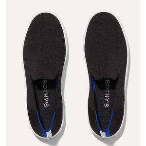 ROTHY'S The Original Slip-On Sneaker In All Black Size 9